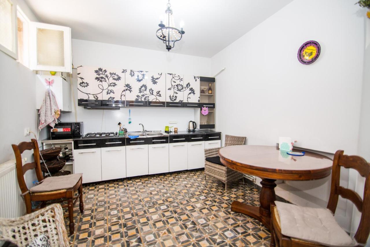 Anbani Apartment City Center Tbilisi Eksteriør billede